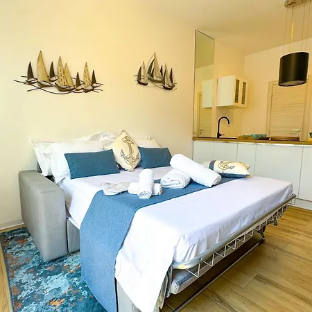 2 Steps By The Daire