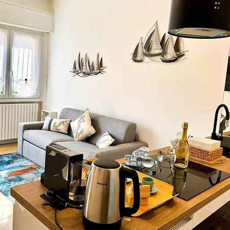 Daire 2 Steps By The *